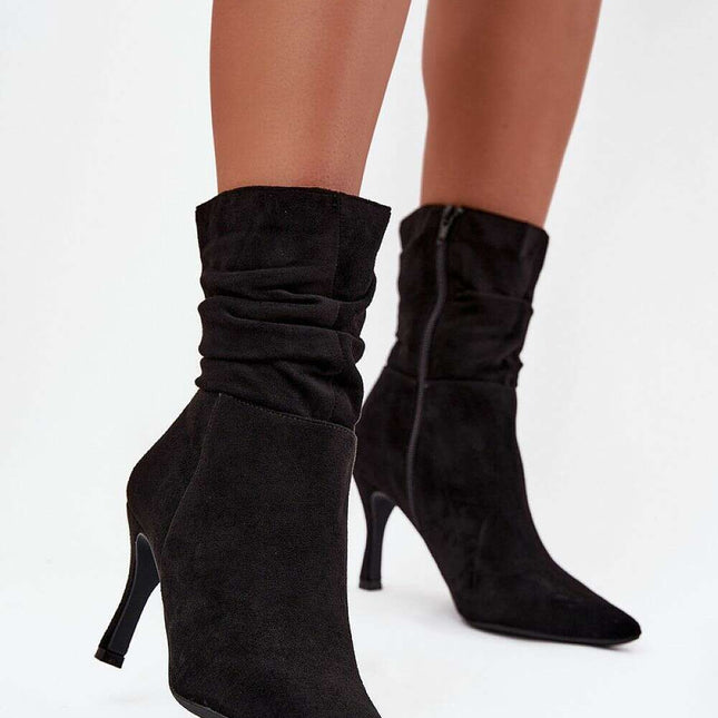Heel boots model 217173