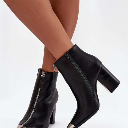 Heel boots model 217180 - Très Elite