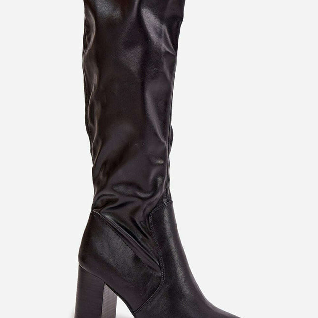 Heel boots model 217216