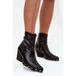 black / 36