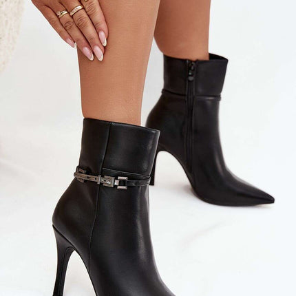 Heel boots model 217722 - Très Elite