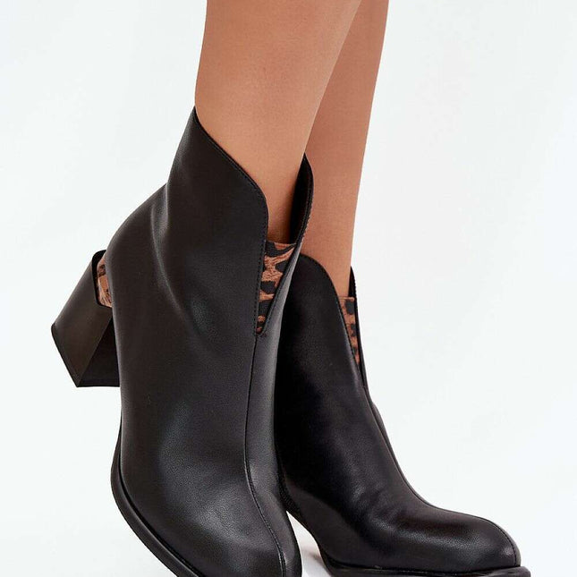 Heel boots model 217727