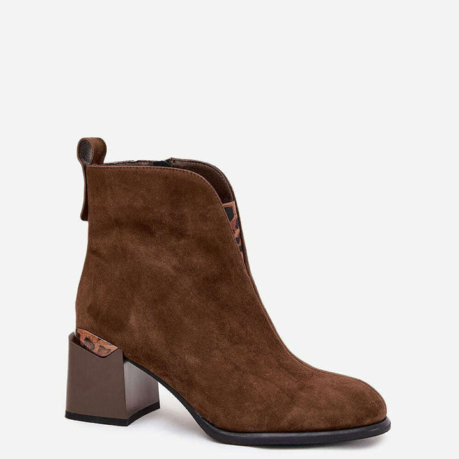 Heel boots model 217728