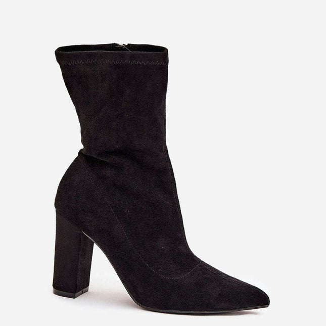 Heel boots model 217736