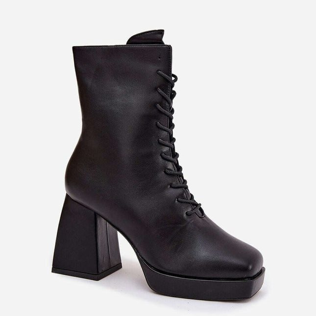 Heel boots model 217786