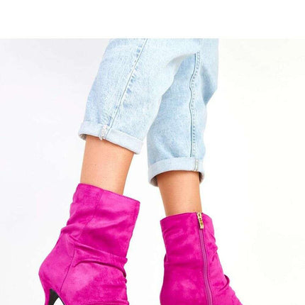 Heel boots model 217900 - Très Elite