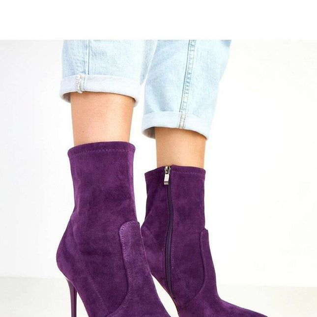 Heel boots model 217903