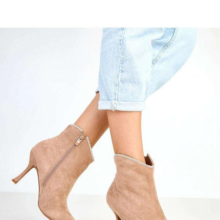 Heel boots model 217907 - Très Elite