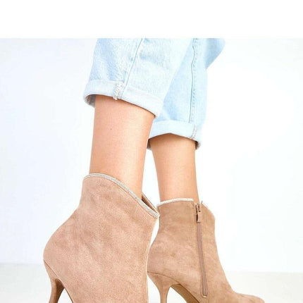 Heel boots model 217907 - Très Elite