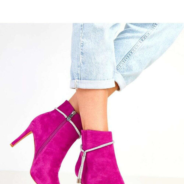 Heel boots model 217913