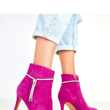 Heel boots model 217913 - Très Elite