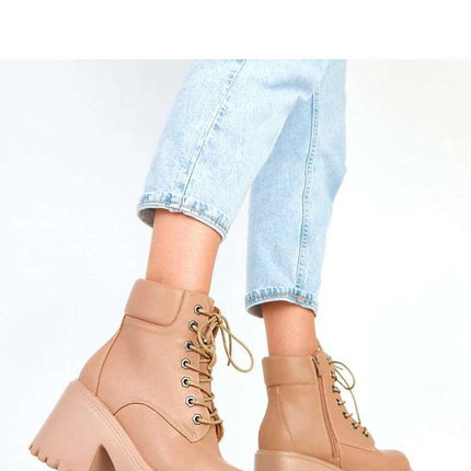 Heel boots model 217926 - Très Elite