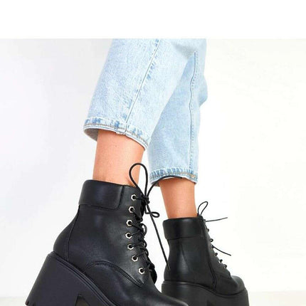 Heel boots model 217926 - Très Elite