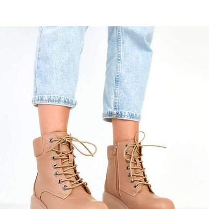 Heel boots model 217926 - Très Elite