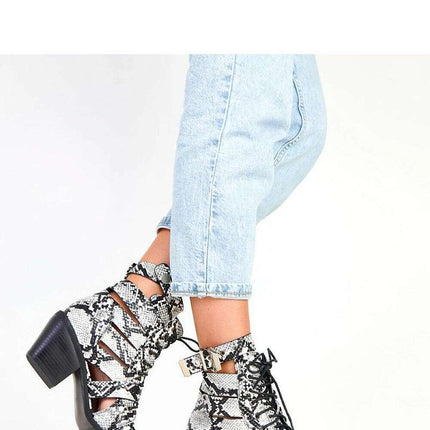 Heel boots model 217930 - Très Elite