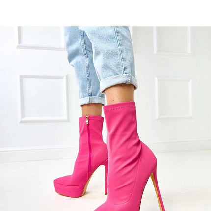 Heel boots model 217957 - Très Elite