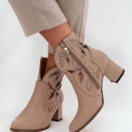 Heel boots model 219129 - Très Elite