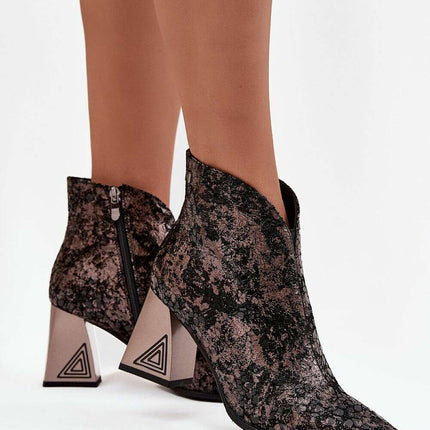 Heel boots model 219246 - Très Elite