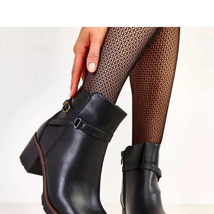 Heel boots model 219956 - Très Elite