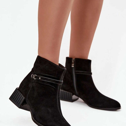 Heel boots model 220200 - Très Elite