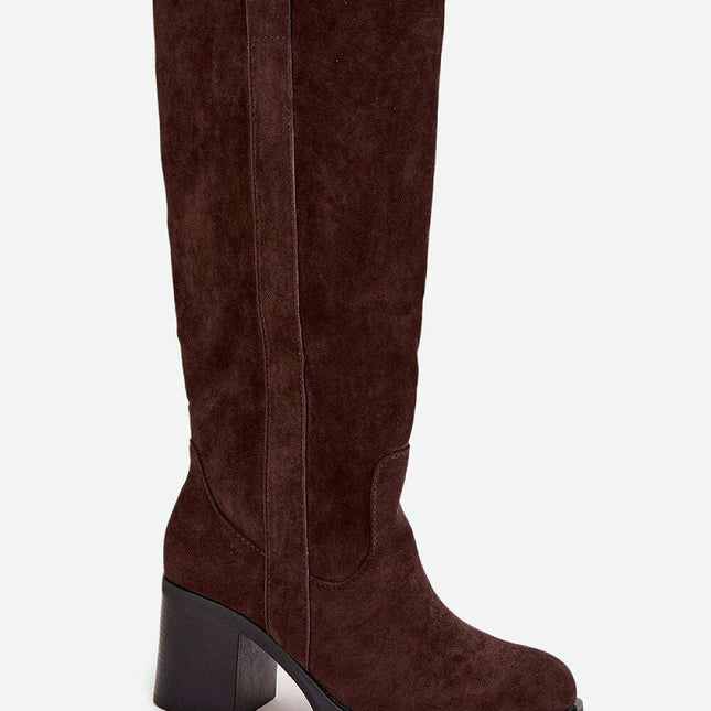 Heel boots model 220223 - Très Elite
