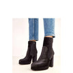black / 36
