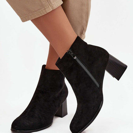 Heel boots model 220710 - Très Elite
