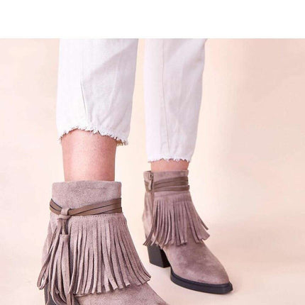 Heel boots model 221019 - Très Elite