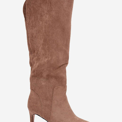 Heel boots model 221902 - Très Elite