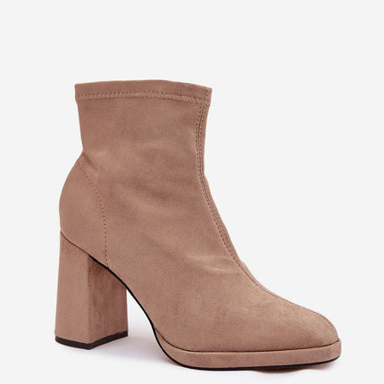 Heel boots model 221934 - Très Elite