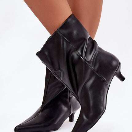 Heel boots model 221935 - Très Elite