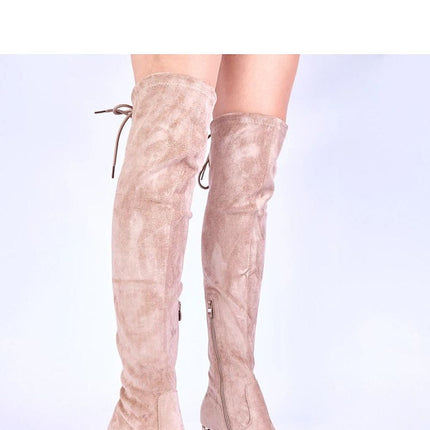 Heel boots model 222030 - Très Elite