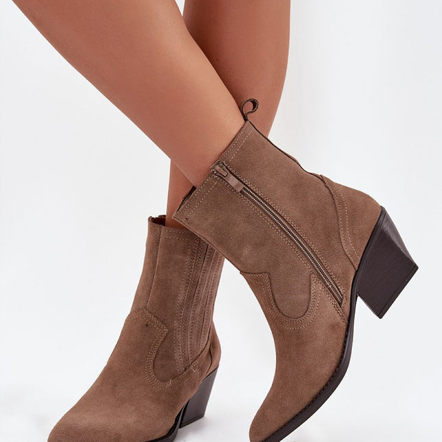 Cowgirl Ankle Boots Natural Suede With Pointed Toe And Block Heel - Très Elite