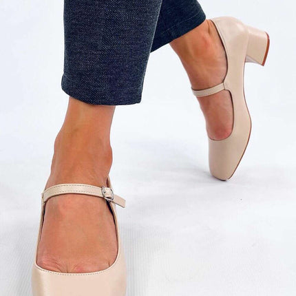 Heel pumps model 200688 - Très Elite