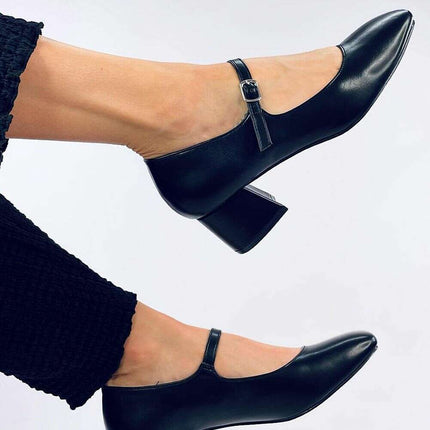 Heel pumps model 200689 - Très Elite