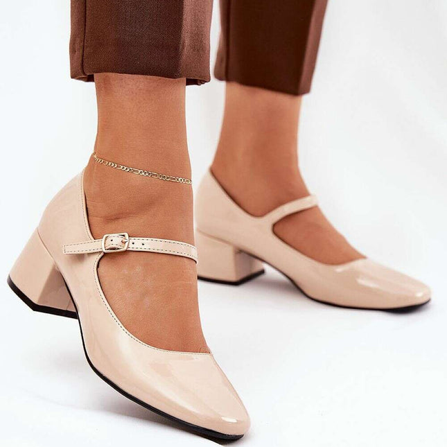 Heel pumps model 211079