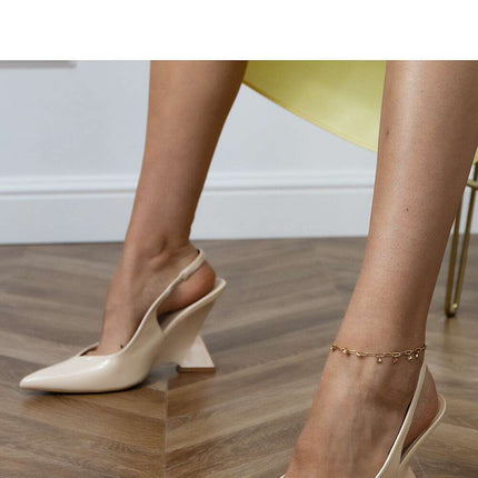 Heel pumps model 214637