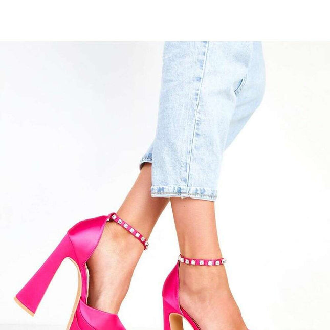 Heel pumps model 217937