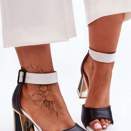 Heel sandals model 181022 - Très Elite