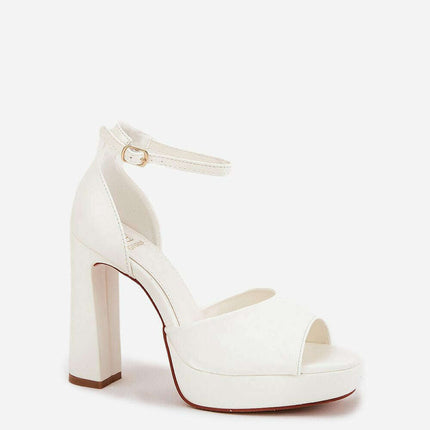 Heel sandals model 209893 - Très Elite