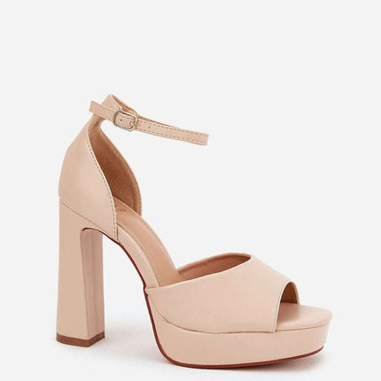 Heel sandals model 209893 - Très Elite