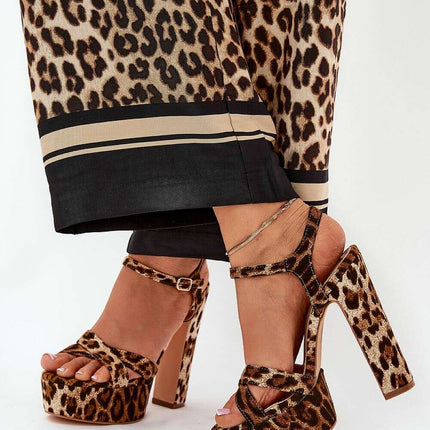 Heel sandals model 210802