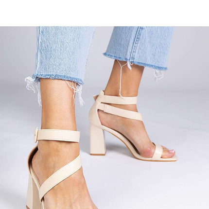 Heel sandals model 212426 - Très Elite