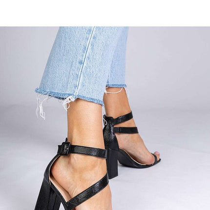 Heel sandals model 212426 - Très Elite