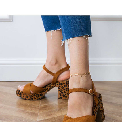 Heel sandals model 213413 - Très Elite