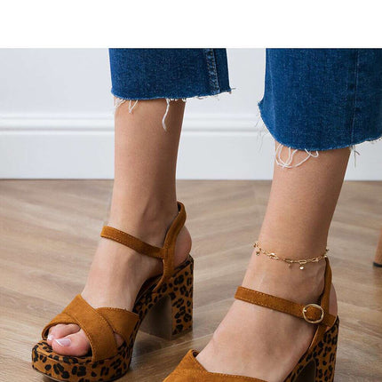 Heel sandals model 213413 - Très Elite
