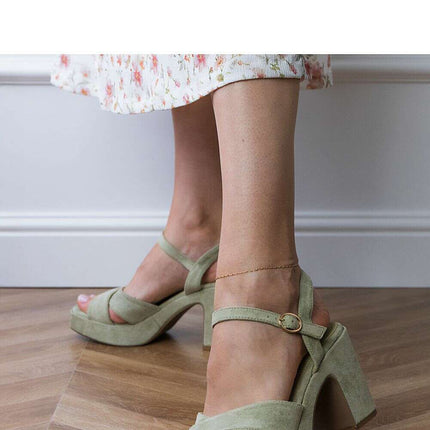Heel sandals model 213414 - Très Elite