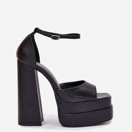 Heel sandals model 213912 - Très Elite