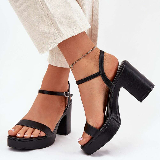 Heel sandals model 214093