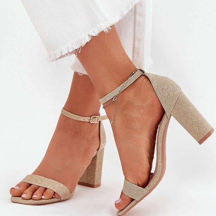 Heel sandals model 215643 - Très Elite